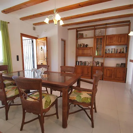 Azahar Whole Villa