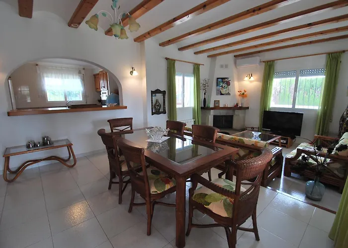 Azahar Whole Villa